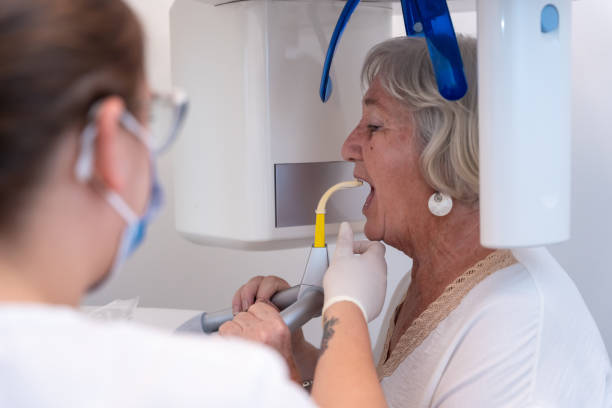 Best Cosmetic Emergency Dentistry in Rio Bravo, TX