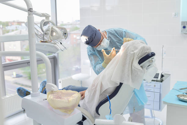 Best Emergency Tooth Extraction in Rio Bravo, TX